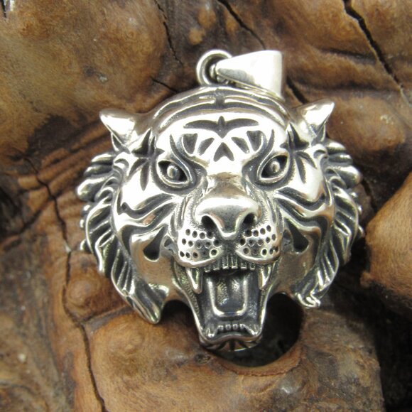 Solid 925 Sterling Silver Tiger Head Face Pendant, Spirit Animal Totem Jewelry - Picture 1 of 9